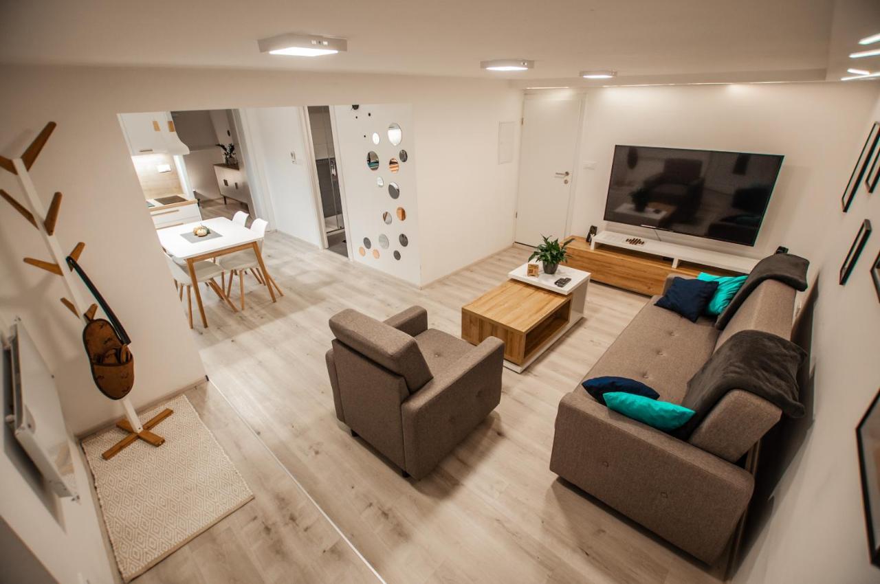 Cozy Little Apartments Ig Buitenkant foto